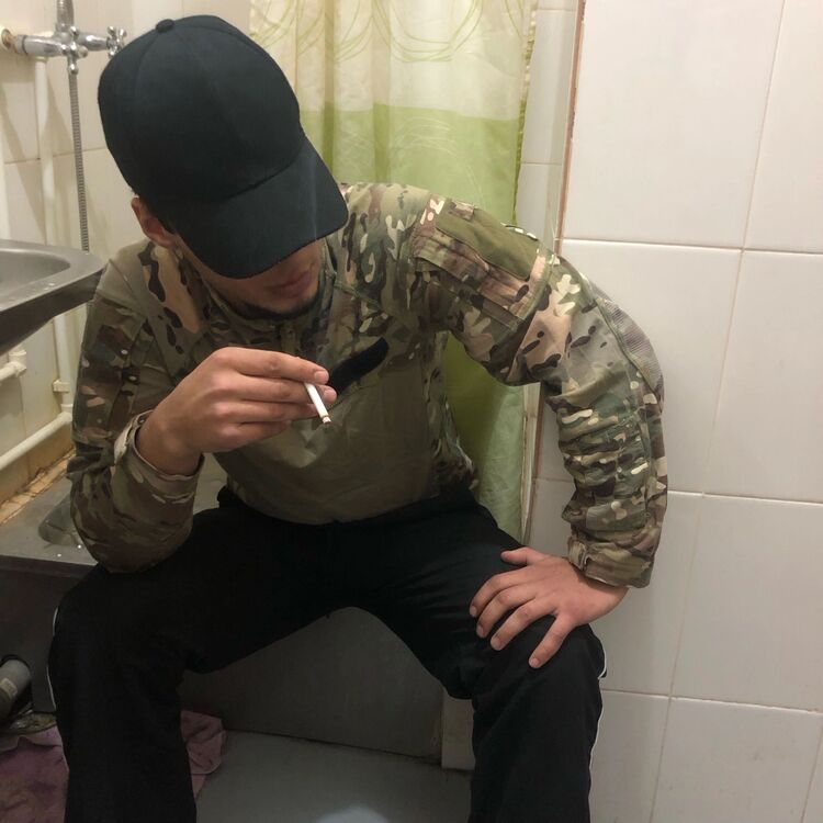  44623493  , 22 ,    