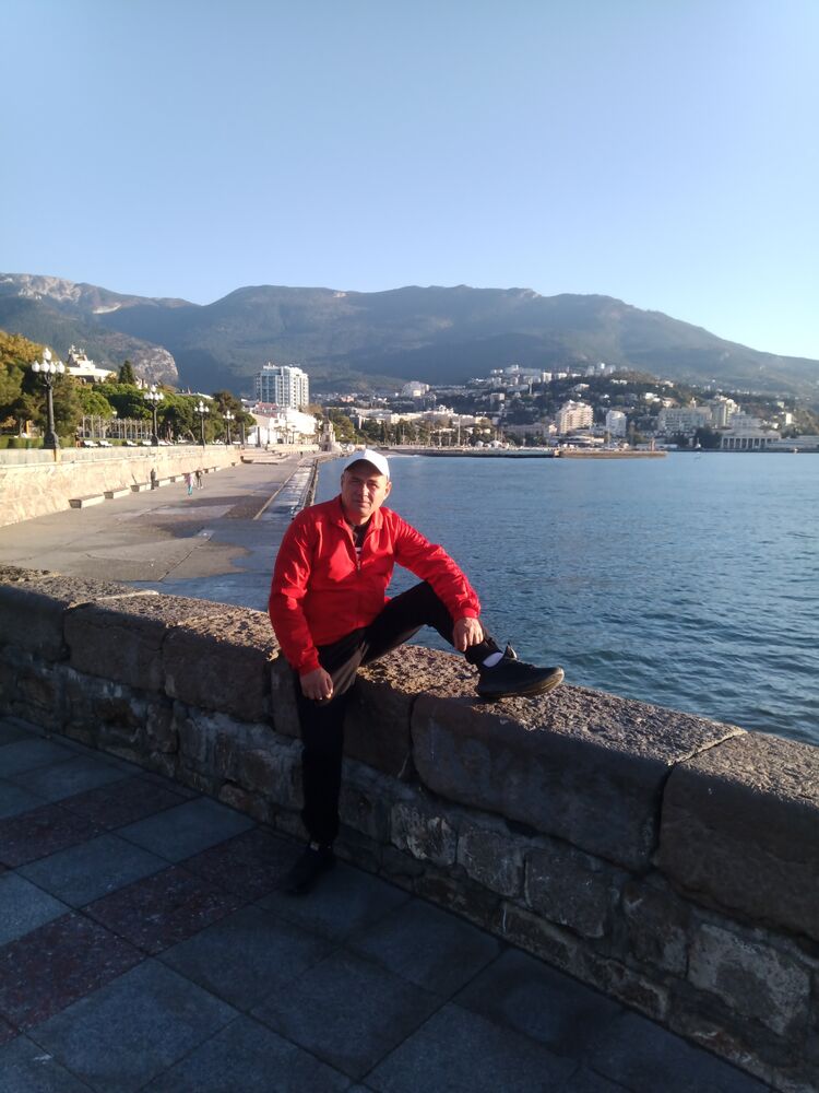  ,   Sergey, 46 ,   ,   