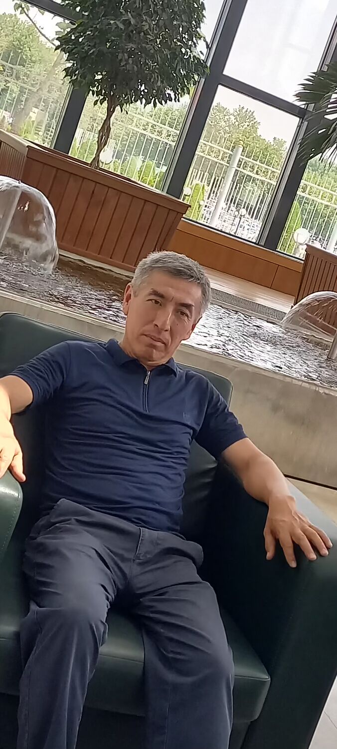  41698303  Avaz, 51 ,    