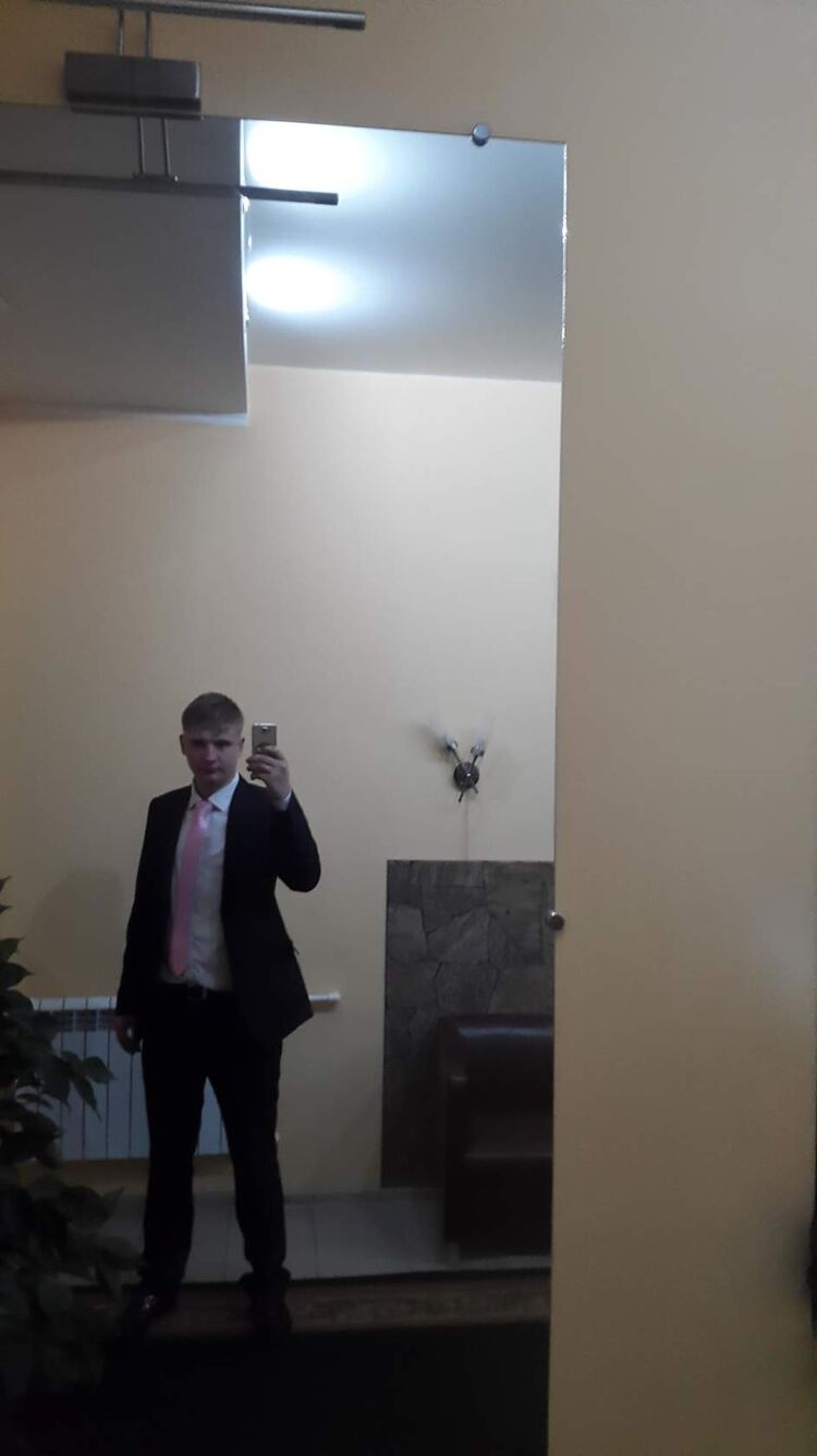  48016543  , 31 ,    