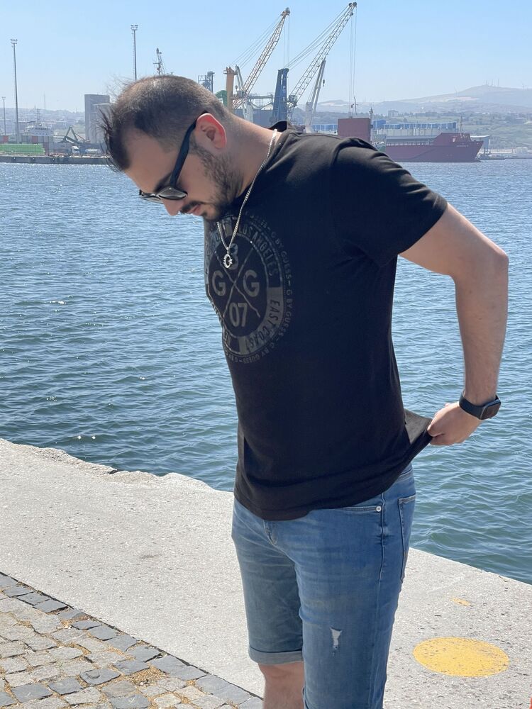  ,   Sam, 31 ,   ,   