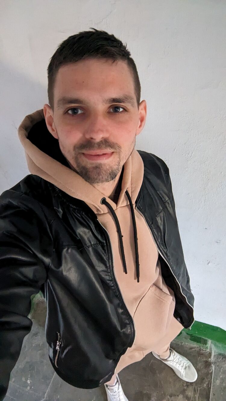  33352353  Aleksandr, 32 ,    