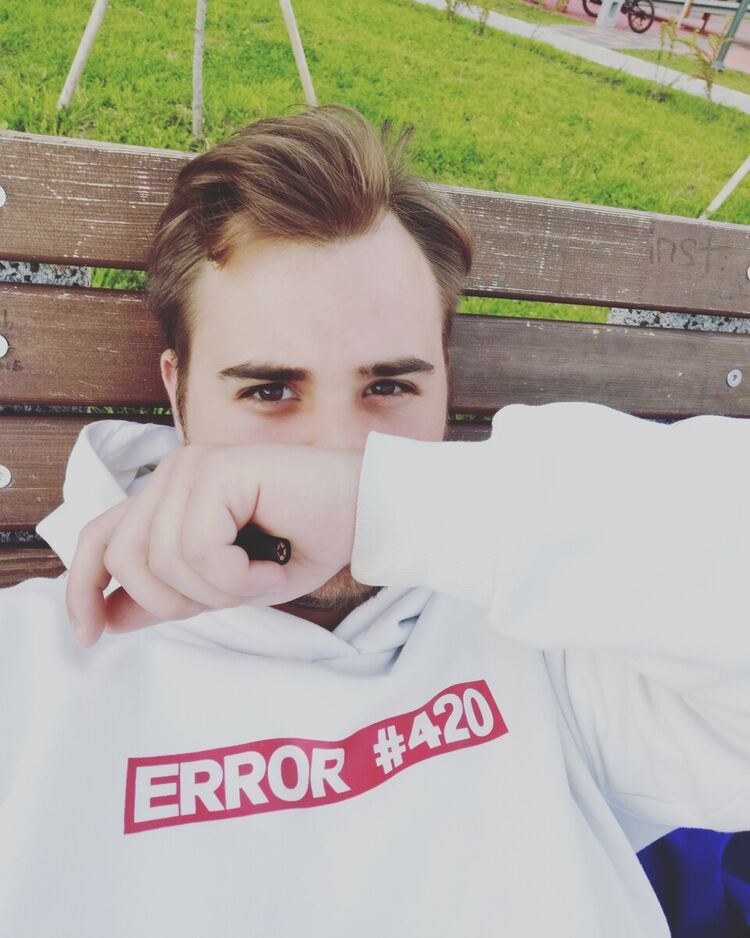  21402853  , 27 ,    -