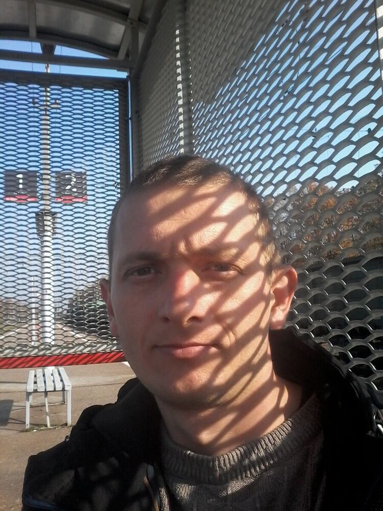 21507943  , 37 ,    