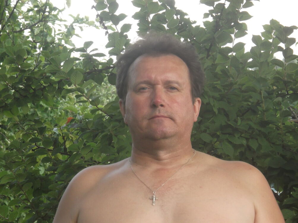  4693433  Garik, 58 ,    