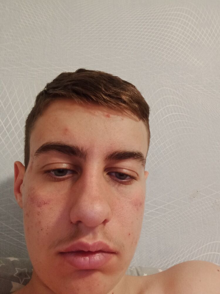  30512083  , 21 ,    