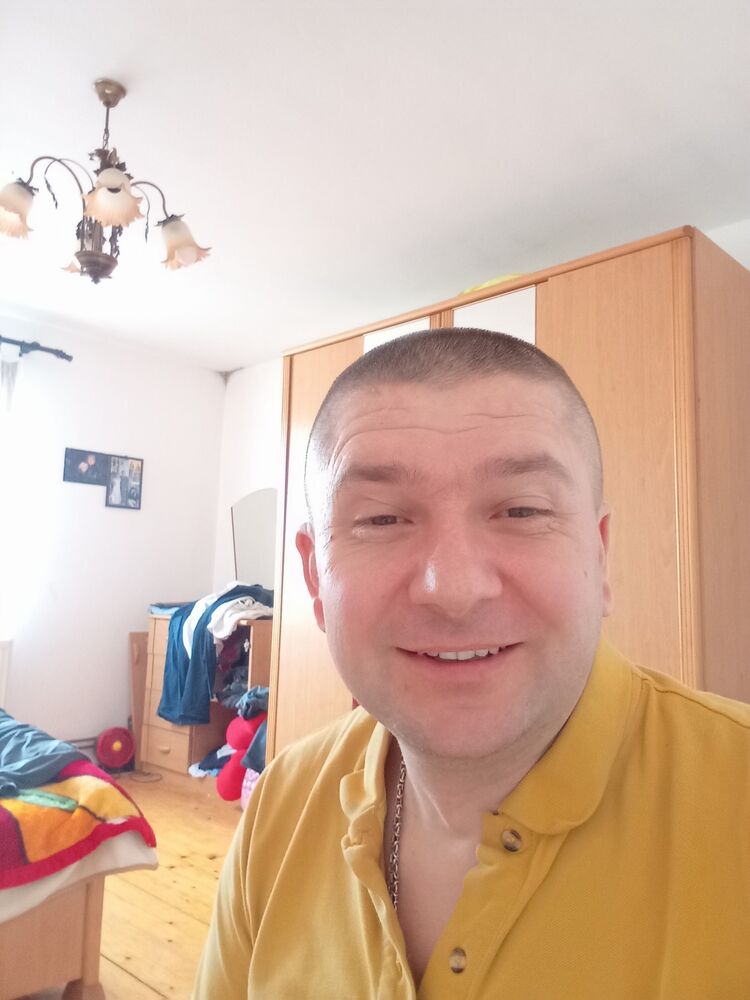  42352203  Mico, 46 ,    