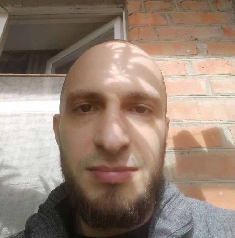  40645853  , 41 ,    