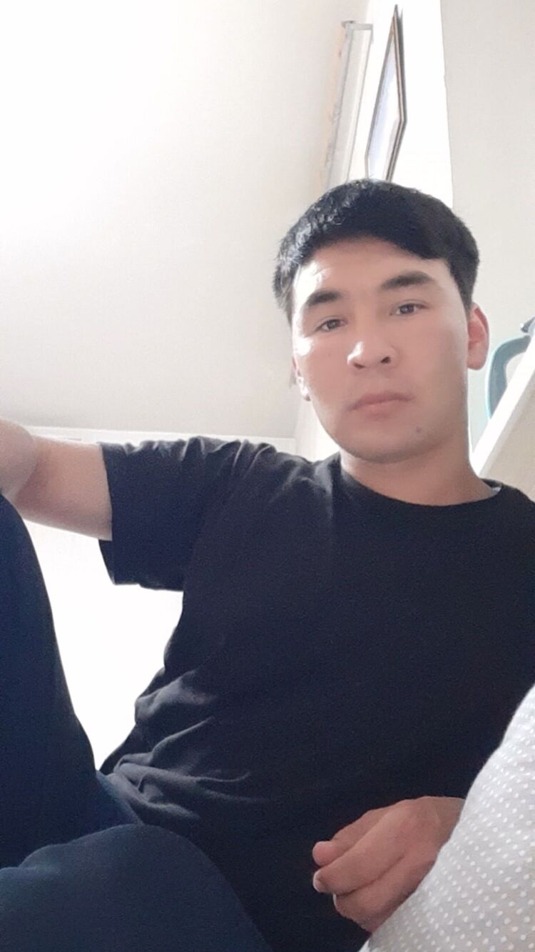  44842763  , 25 ,    
