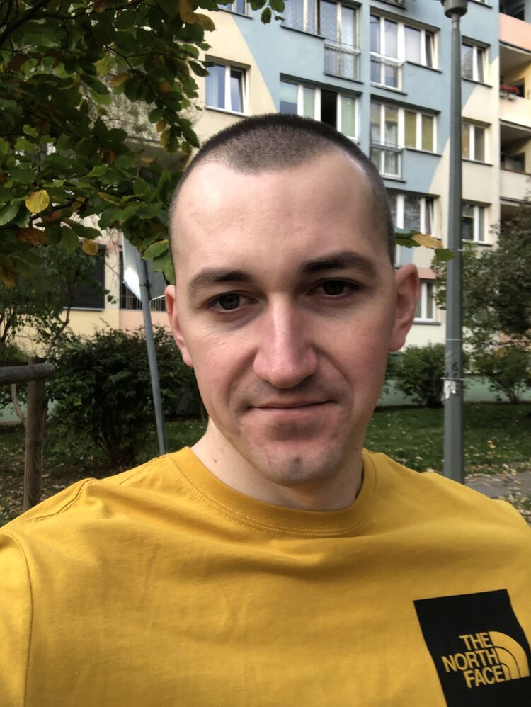  24565073  , 27 ,    