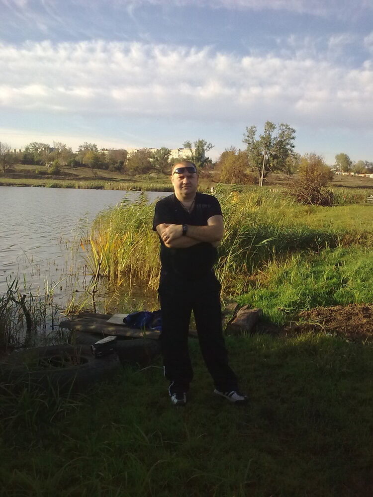  9921053  Alexandro, 51 ,    