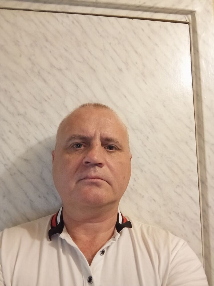  52869383  , 48 ,    