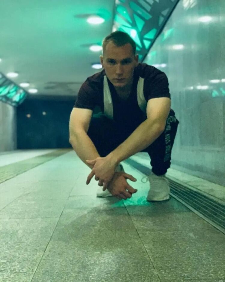  ,   Steffen, 30 ,   ,   , c 