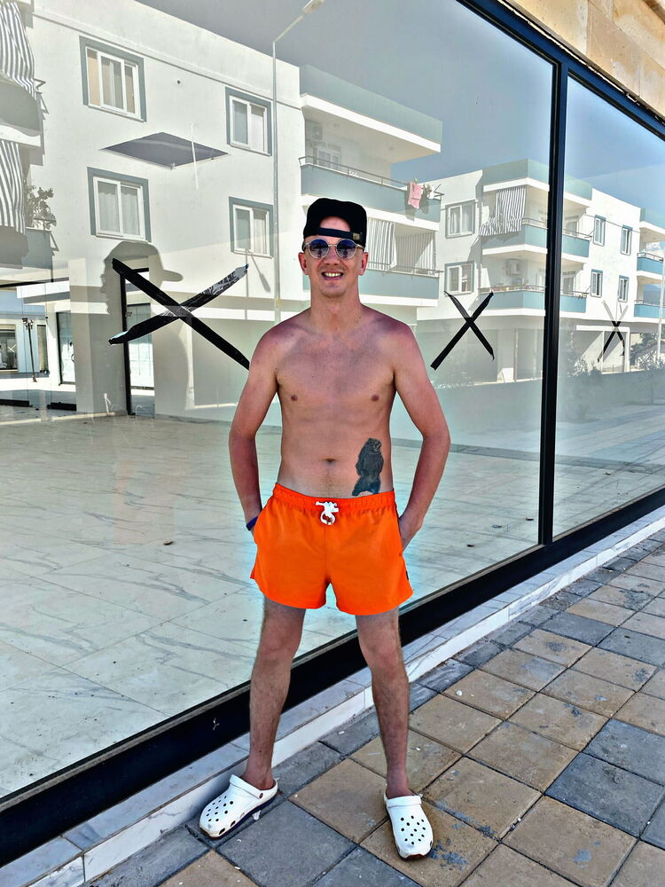 ���� 26425973 ������� ������, 33 ����, ���� ���������� � ���������