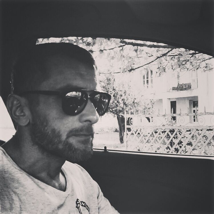  ,   Gio, 45 ,   ,   , c 