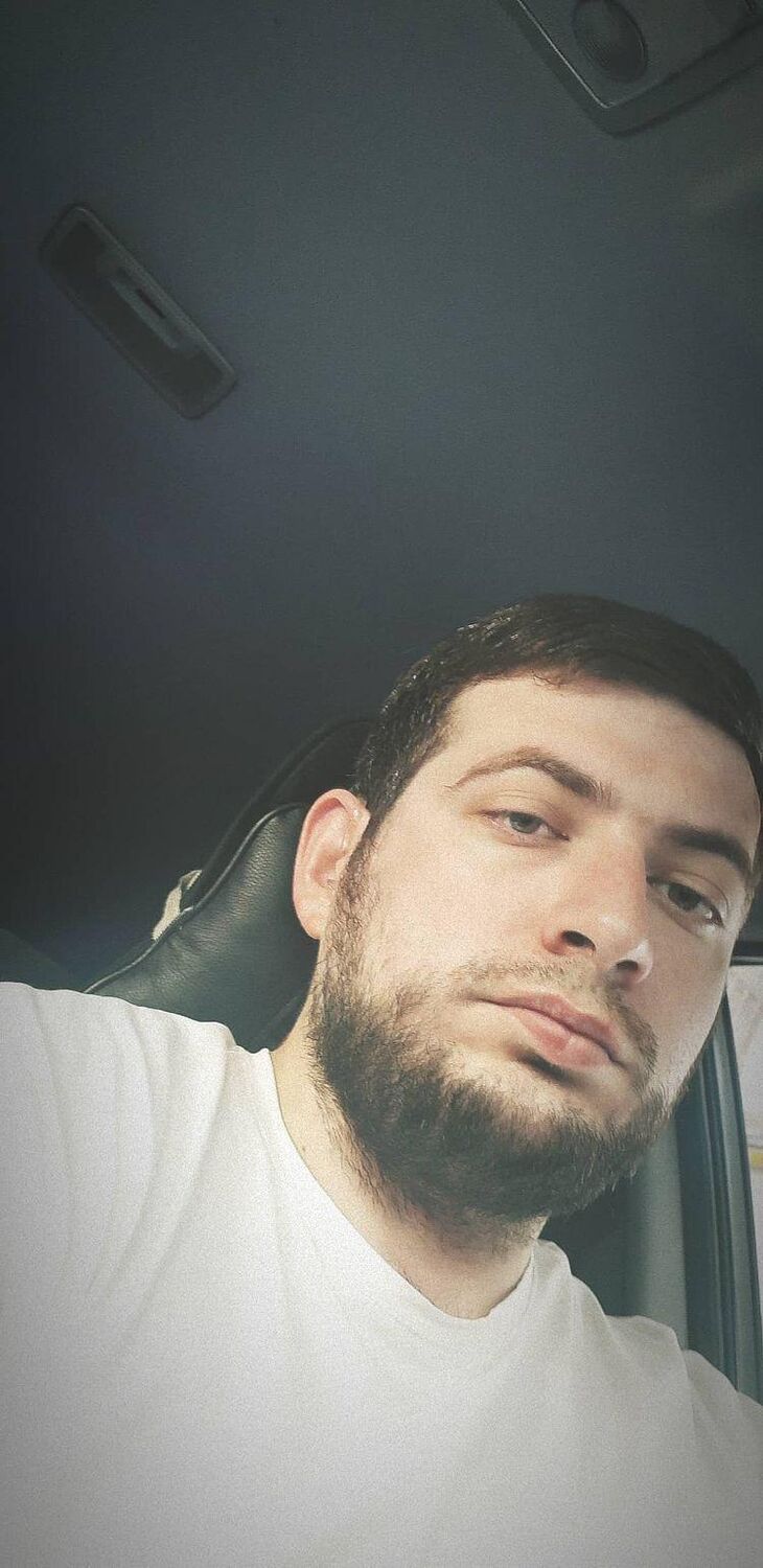  ,   Abdul, 32 ,   ,   