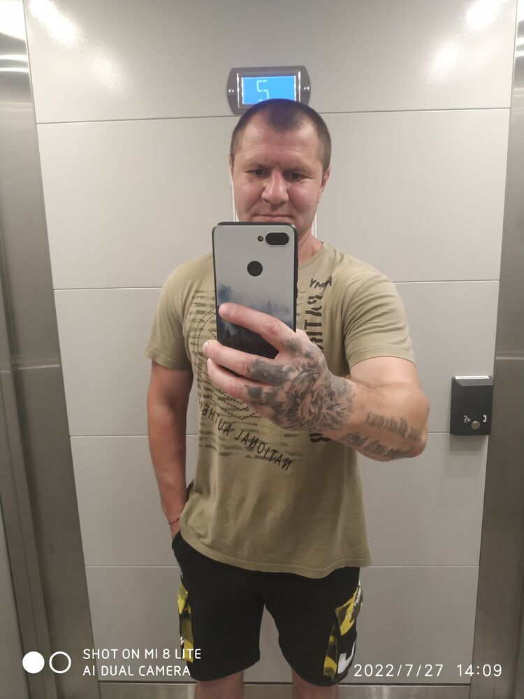  32426833  , 42 ,    
