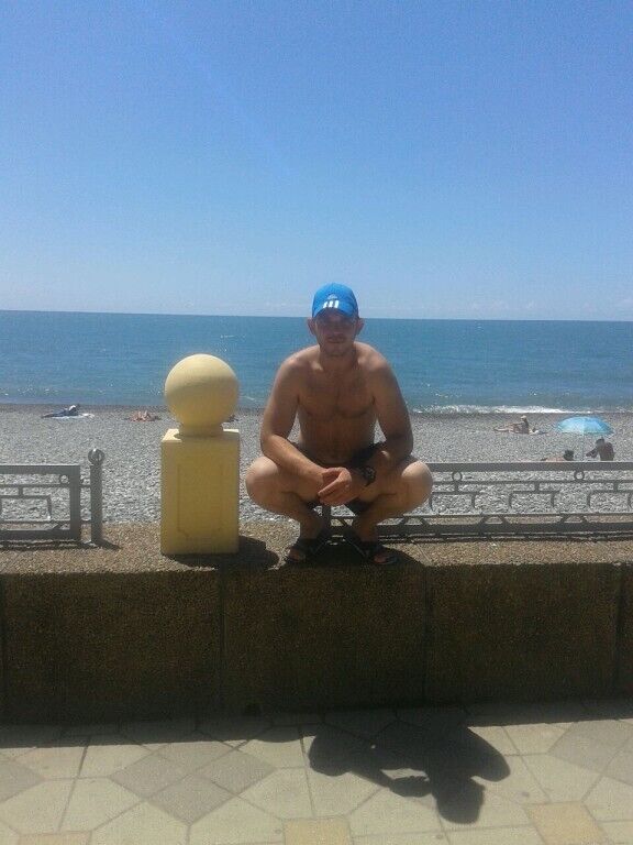  47943883  , 35 ,    