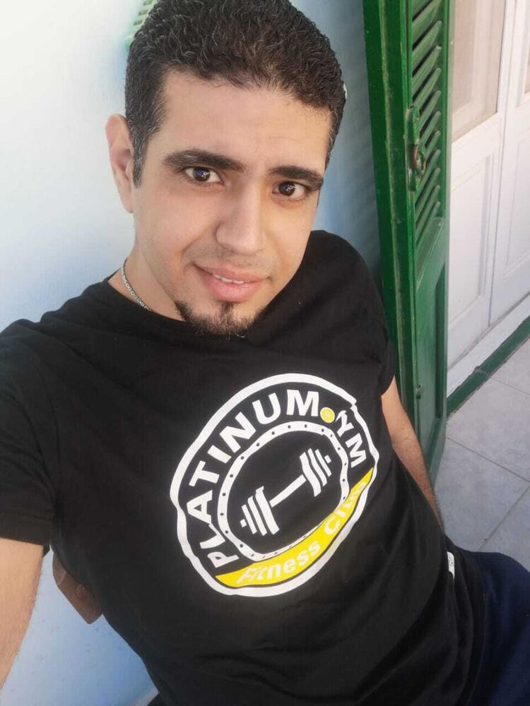  21639413  , 35 ,    Al Ghardaqah