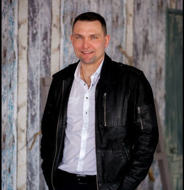  ,   Denis, 41 ,   ,   , c 