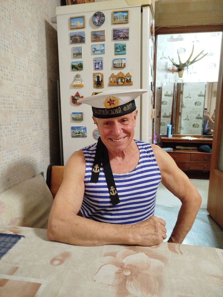 ���� 54907733 ������� ��������, 77 ���, ���� ���������� � �����-����������