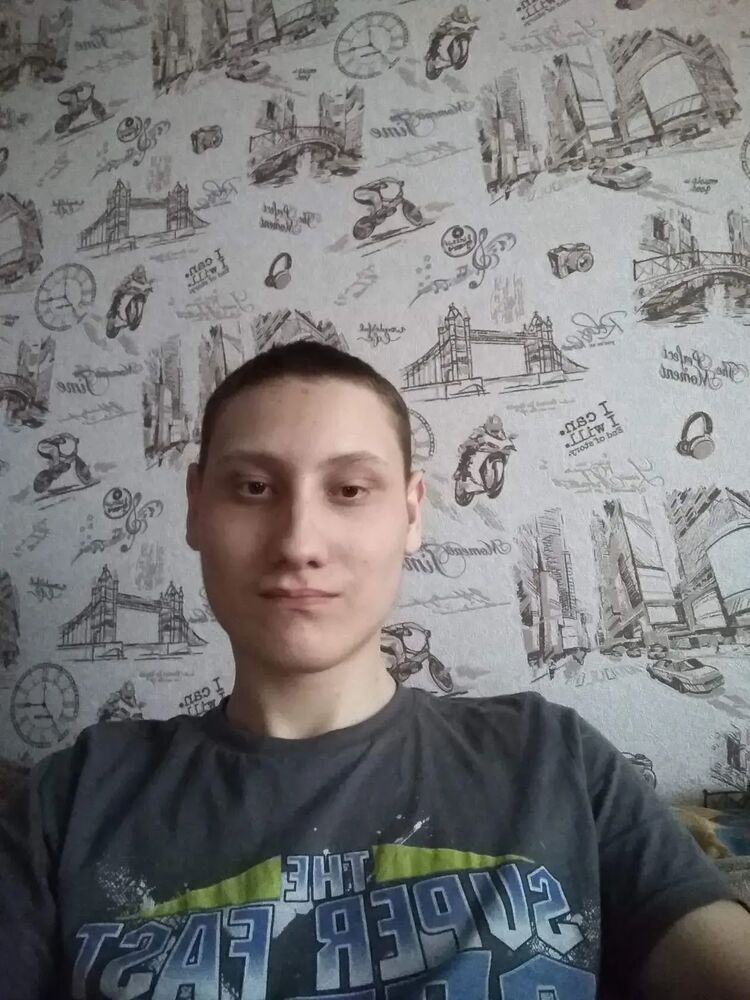  47952713  , 23 ,    