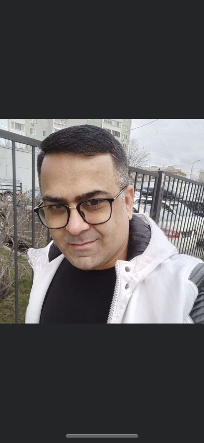  ,   Raj, 43 ,   ,   , c 