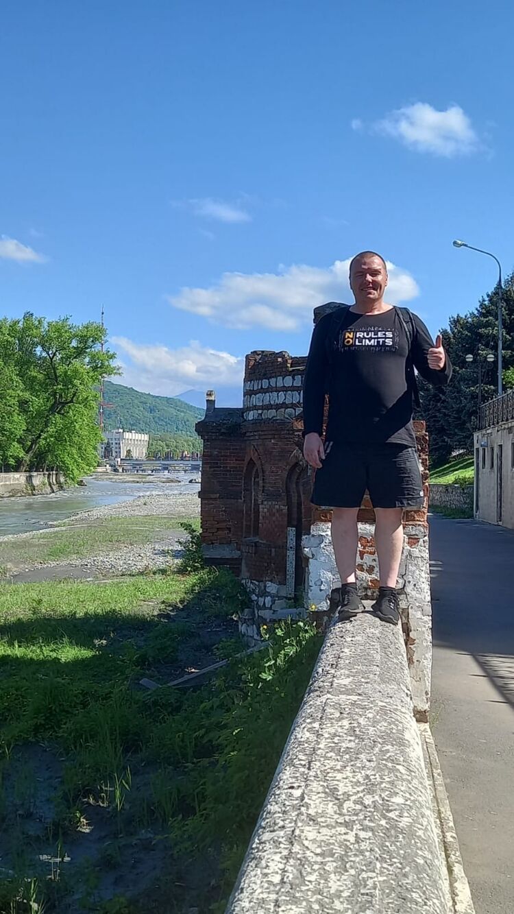 ,   Pavel, 37 ,   ,   