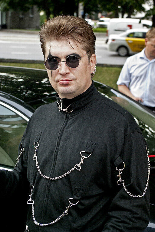  ,   Maksim, 47 ,   ,   , c 