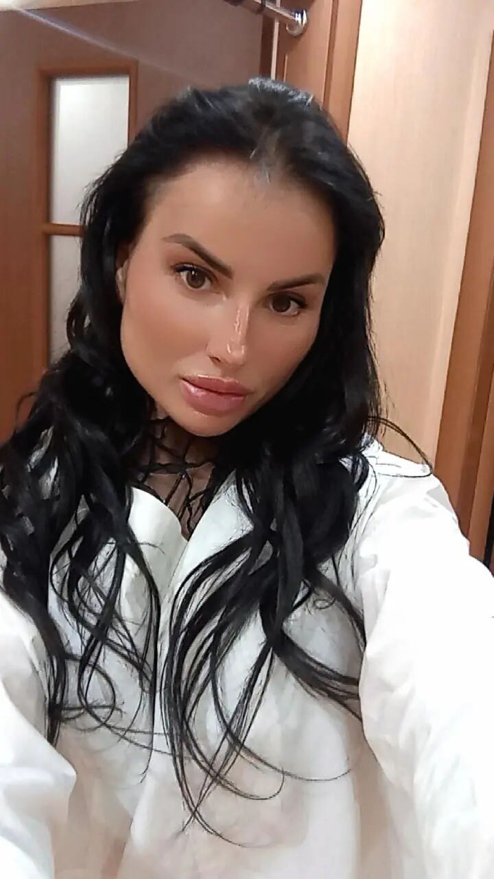  48462603  , 33 ,    
