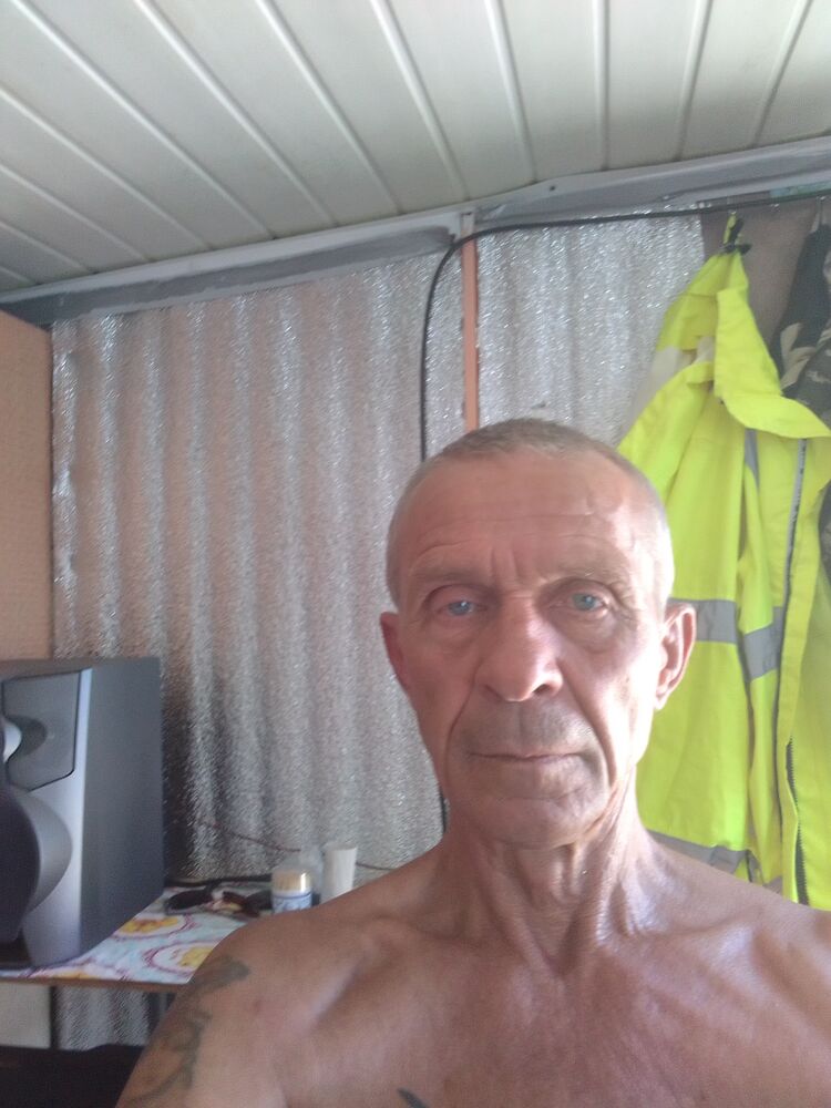  28005263  , 63 ,    