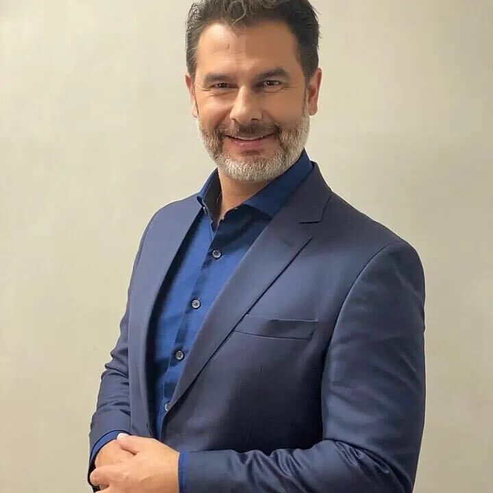  24101663  Micheal, 57 ,    Frankfurt Am Main