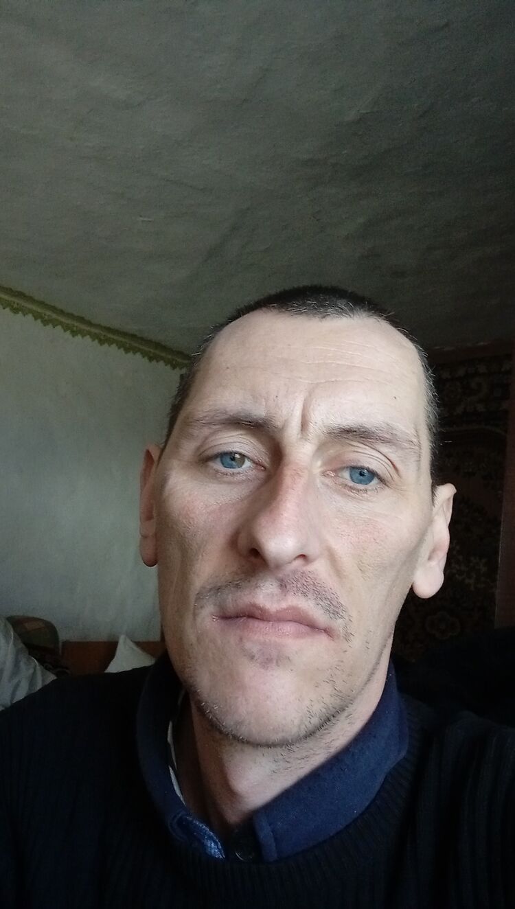  33172553  , 37 ,    
