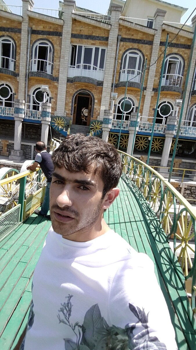  8016923  Hayko, 35 ,    