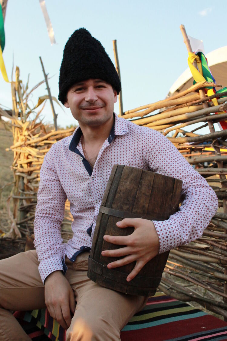  ,   Vasile, 34 ,   ,   , c 