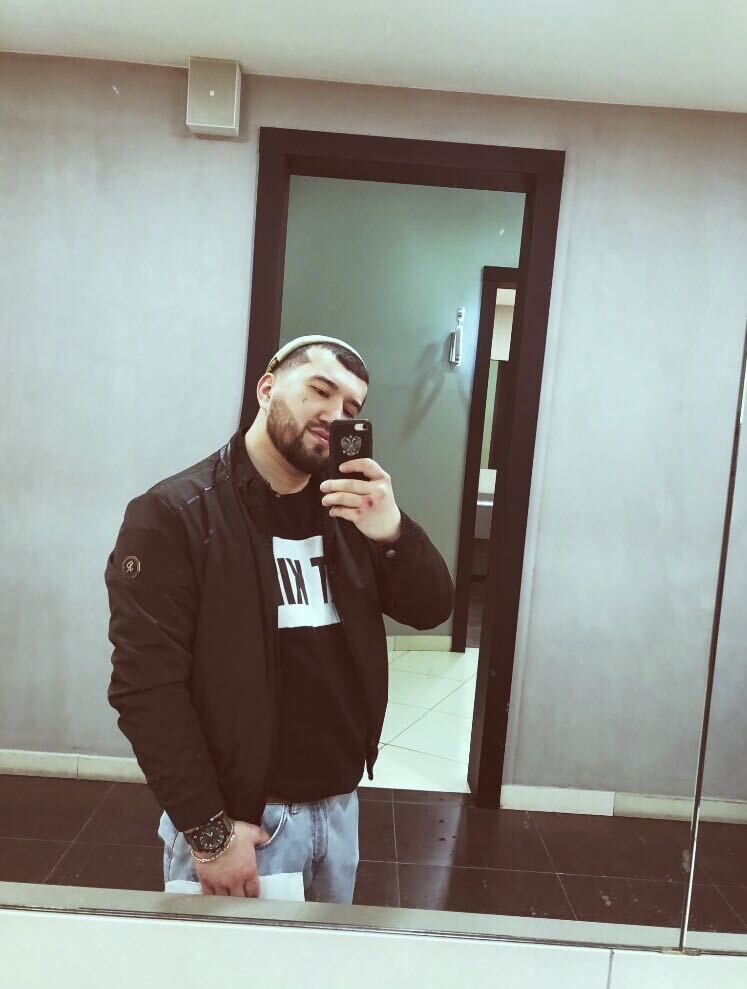  26886673  , 29 ,    -