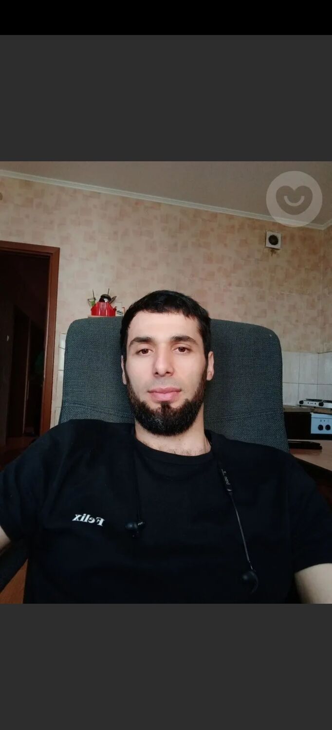  36830643  Muslim, 36 ,    