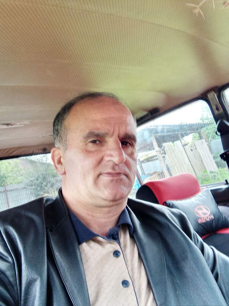  ,   Xaqani, 52 ,     