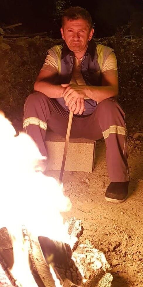  22997593  Mehmet, 49 ,    