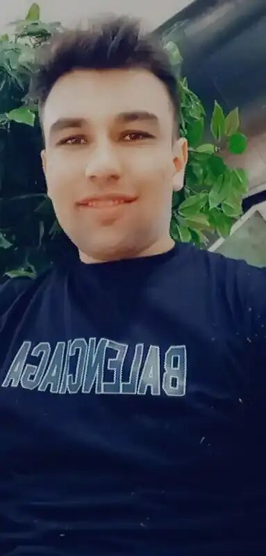  35393743  Istamboy, 28 ,    