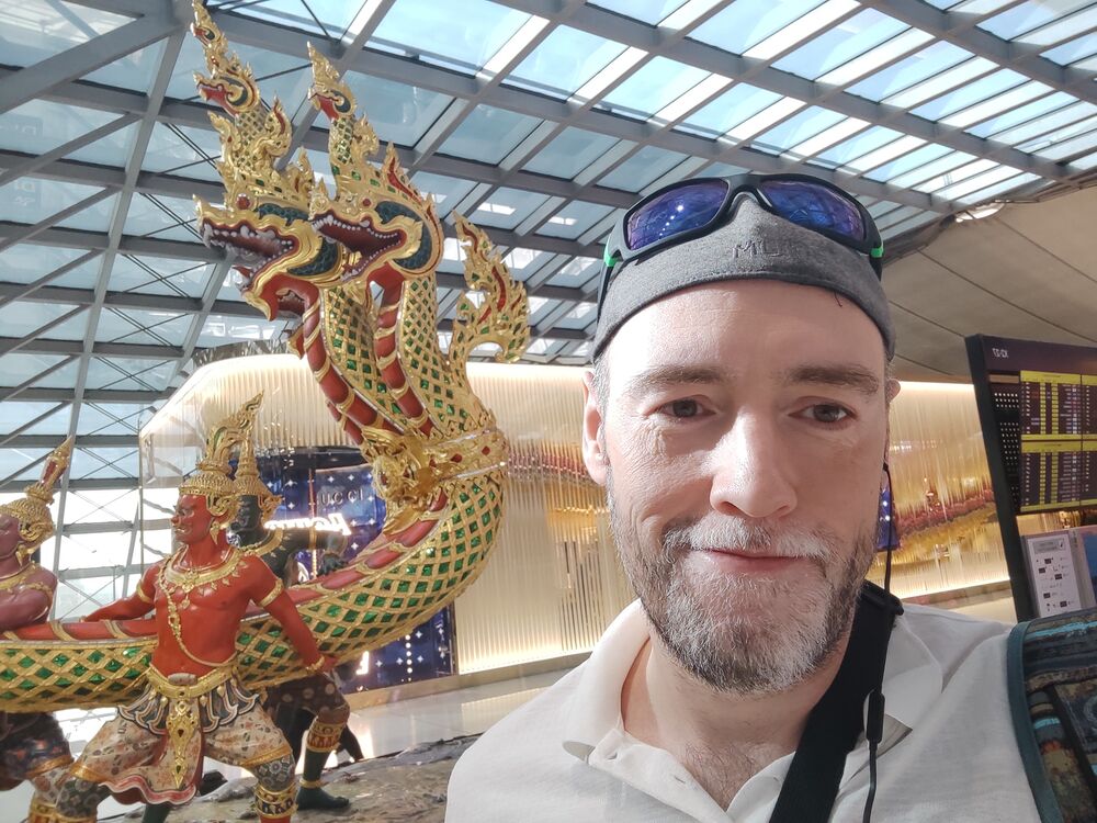  53492283  Roman, 46 ,    