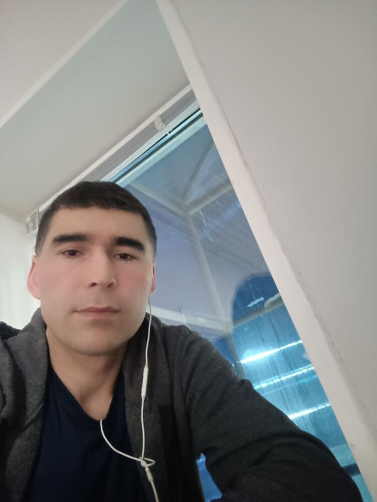  50407093  Ilfat, 34 ,    