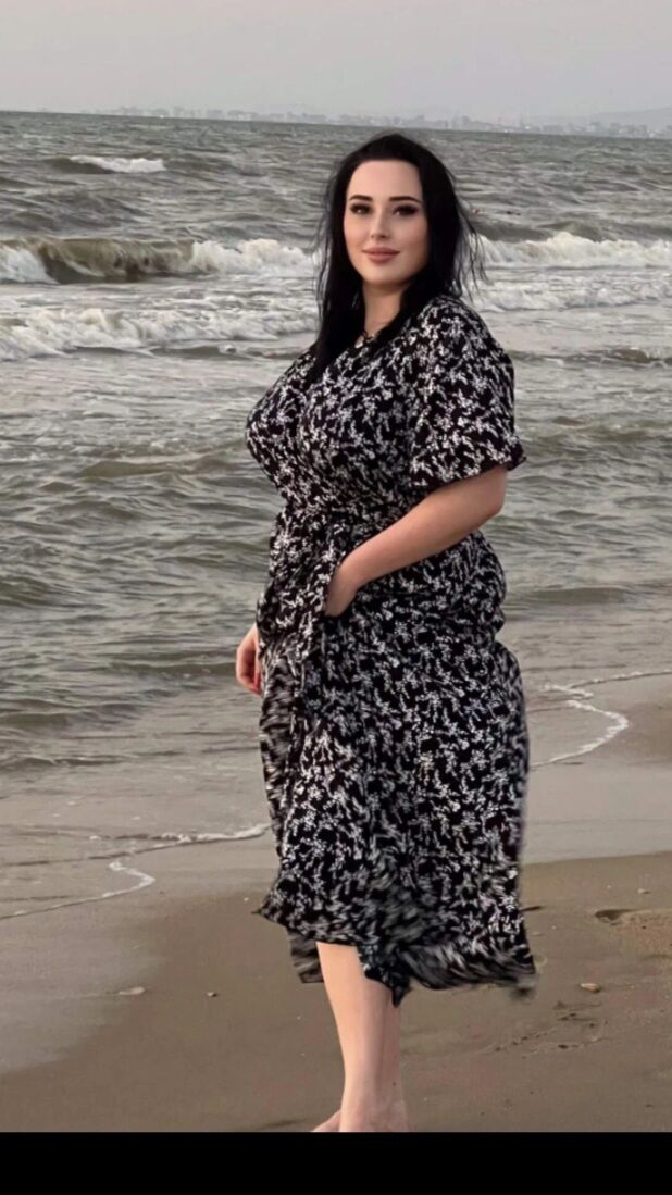  54568083  Sabina, 31 ,    