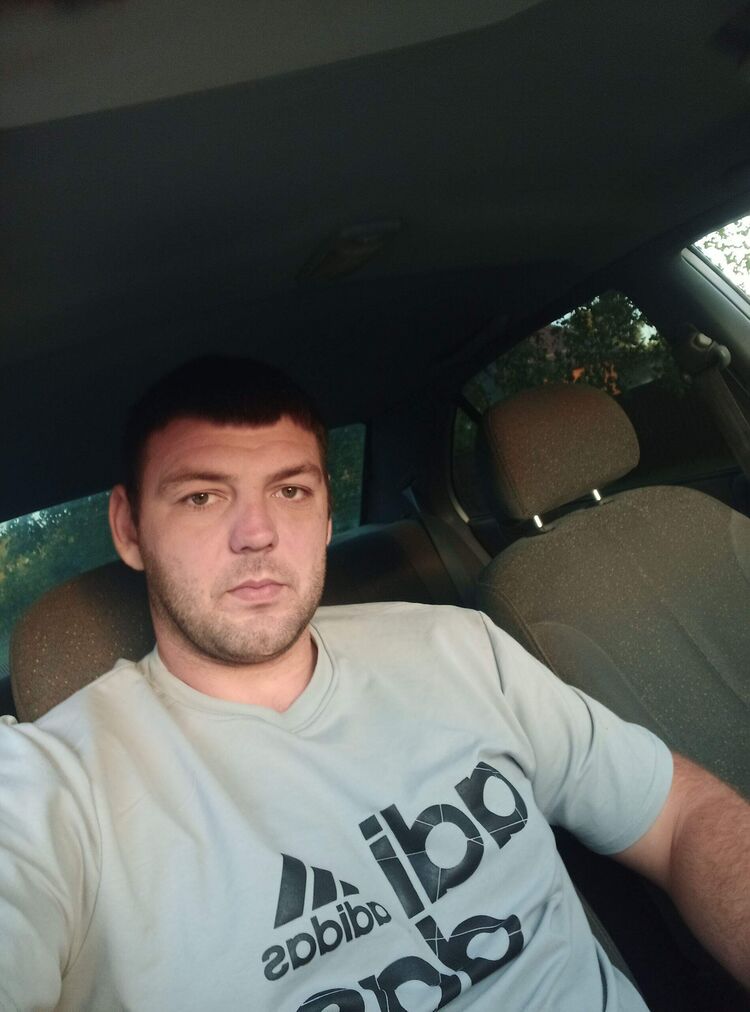  49957373  , 31 ,    