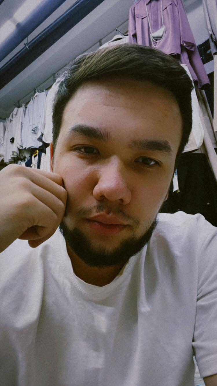  53382903  Muslim, 21 ,    