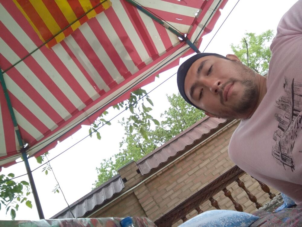  ,   Bobir, 37 ,   ,   , c 