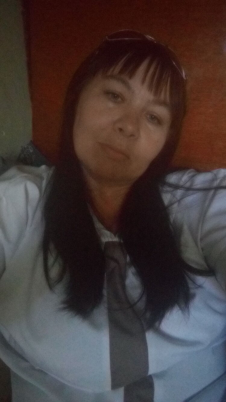  ,   Elena, 42 ,   ,   , c 