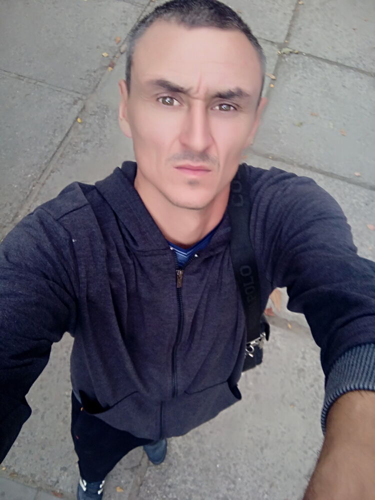  21661713  , 40 ,    