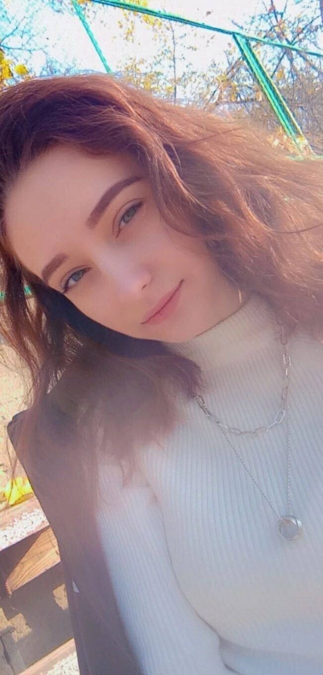  ,   Karina, 24 ,     , c 