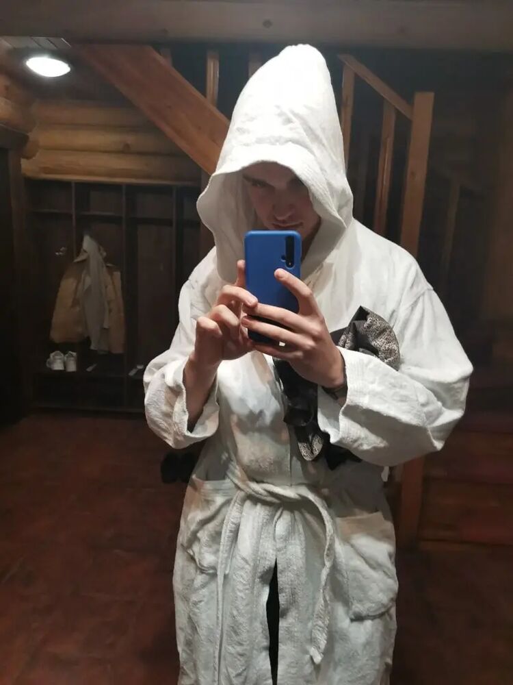  28559193  Dmitry, 23 ,    --